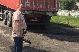 На Горохівщині сільський голова не лише керує