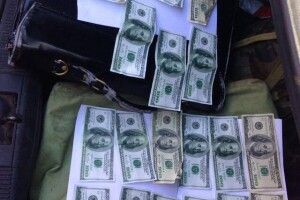 Взяли «на гарячому» хабарника з депутатським мандатом (фото)