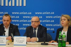 Володимир ГУНЧИК: «Третина Волині – у покладах бурштину. І контролювати його видобуток має держава»