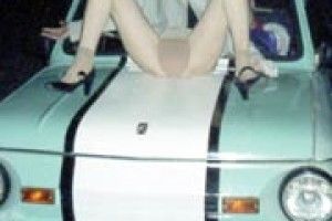 СТРИПТИЗ НА ЦЕНТРАЛЬНІЙ ВУЛИЦІ ЛУЦЬКА 