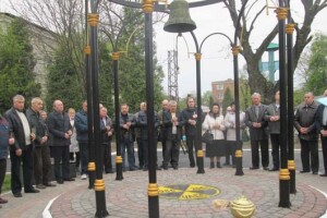 У Нововолинську вшанували чорнобильців