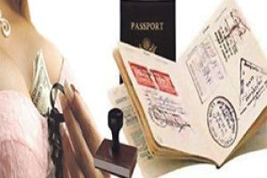 ПОВІЙ У ЄВРОПУ ВІДПРАВЛЯЛИ ЧЕРЕЗ ЛУЦЬКЕ КОНСУЛЬСТВО