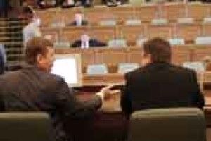 ЧОМУ НЕ ВІДБУЛАСЯ ПОЗАЧЕРГОВА СЕСІЯ?