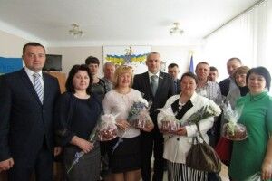 У селищі Ратне вшанували прийомні родини