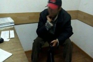 Посеред білого дня «вгашений» 33-річний рівнянин цупив металеву сітку зі шкільної огорожі