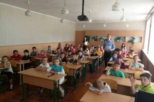 Літні канікули - не привід забувати про навчання  і безпеку