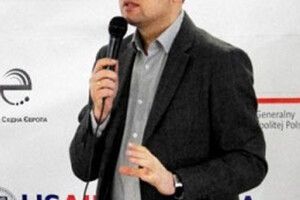 ХТО ДОПОМОЖЕ  ГРОМАДАМ ВИЖИТИ?