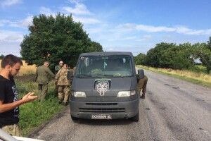 «Госпітальєрка» Яна Зінкевич втрапила в аварію на трасі Павлоград-Донецьк