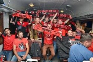 У Рівному шукають охочих гайнути на Покрову до Львова – подивитися футбол