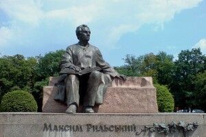 Пишете вірші? Надішліть їх на суд журі