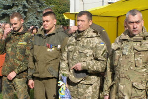  Нововолинськ вшанував  воїнів-Героїв