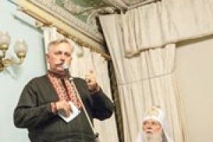 ВІТАЛІЙ ФЕДОСЮК ВИСТУПИВ НА ЗАХИСТ МОВИ І ДЕРЖАВИ*