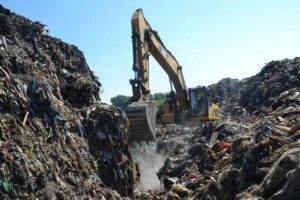 На Львівщині знайшли отруйне звалище