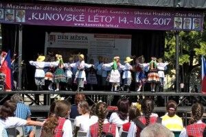 Ансамбль танцю «Волиняночка» представив Україну на фестивалі фольклору «Куновске літо» (Фото)