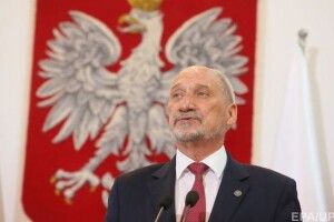 Міністр оборони Польщі: РФ планує застосувати ядерну зброю на навчаннях Захід-2017