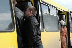 Переповнені пасажирські автобуси – звичне явище для Волині 