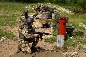 На Волині неподалік кордону з Білоруссю стріляють