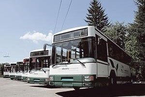 НА РОБОТУ — ПОЛЬСЬКИМ ТРОЛЕЙБУСОМ