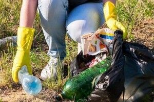 Горохівчан налякали покаранням за безлад біля будинків