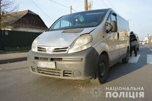 Волинська поліція з’ясовує обставини ДТП, в котрій травмувалося троє пішоходів, в тому числі і дитина 