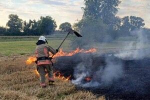 На Волині горіла стерня та суха трава