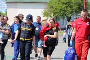 У Ковель евакуаційним потягом з Донеччини прибуло близько 60 переселенців