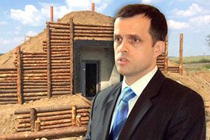 КОЛИ МАЛО ХРАМІВ —  ДОВОДИТЬСЯ БУДУВАТИ «СТІНУ»