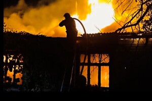 Пожежу з трагічним випадком у будинку на Волині було видно аж у Польщі