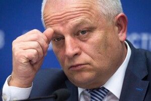 Вирішувати проблему з ковельським ветсанзаводом на Волинь приїхав перший віце-прем'єр Степан Кубів