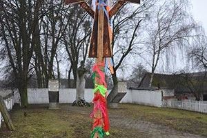 ФОТОФАКТ: відкрили перший на Волині пам’ятний знак героям Майдану