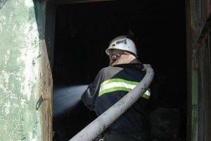 На Вінниччині горить птахофабрика