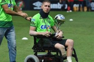 Воротар, який вижив у катастрофі, забив гол протезом 