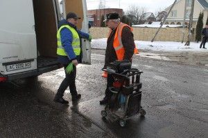 На Волині досліджуватимуть проби асфальту, укладеного за новою технологією при -14°С