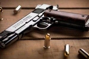 В українців на руках близько мільйона «стволів»