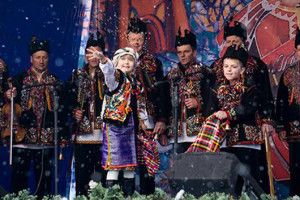 Навіть гуцули і поляки приїхали привітати лучан з Новим роком і Різдвом! (Фоторепортаж)