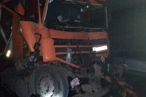 На Рівненщині внаслідок ДТП водієві вантажівки затисло ноги