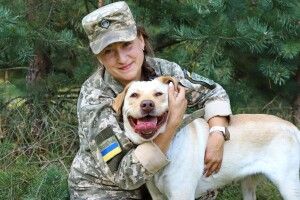 Непідкупні напарники: найдобріша порода собак є «грозою» для контрабандистів