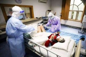 Третина госпіталізованих з ковідом пацієнтів перебувають у важкому стані