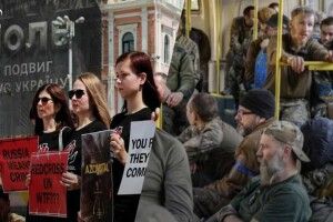 У полоні воїни схудли до 50 кілограмів: дружина захисника «Азовсталі»