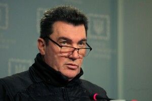 «Другі фронти для росії дуже допоможуть»: Данілов про Нагірний Карабах, Курили та Калінінград