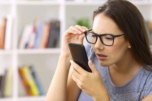 Чи впливає телефон на зір?
