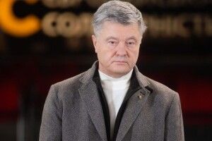 Петро Порошенко вимагає повернути контрснайперські групи та дати ЗСУ право на вогонь у відповідь