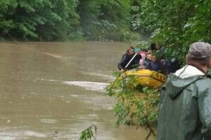 З водяної пастки врятували 15 рівненських туристів