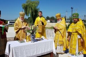 У Радивилові заклали храм на честь Введення Пресвятої Богородиці (фото)