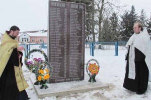 На Турійщині відкрили стелу пам’яті односельчан, які загинули під час україно-польського протистояння у 1944 році (ФОТО)