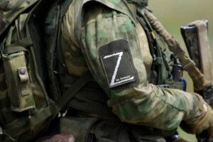 Ідентифіковано трьох російських військових, які під час окупації Харківщини зґвалтували дівчину
