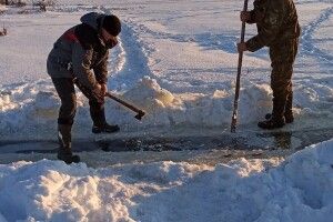 Волинський рибоохоронний патруль закликає рибалок рубати ополонки