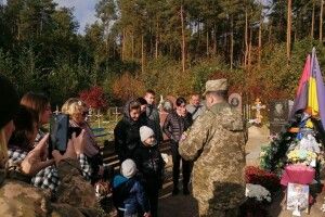 Нагороду вручили найменшому синові: орденом «За мужність» відзначили полеглого волинянина