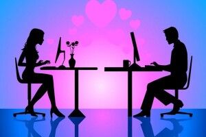 Українку після знайомства в інтернеті ошукав італієць
