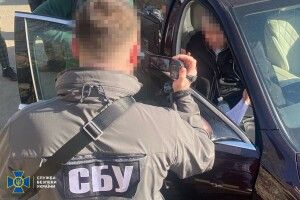 Посадовці міськради привласнили половину коштів на поховання Героїв